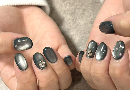 黒マグネットハンドネイル